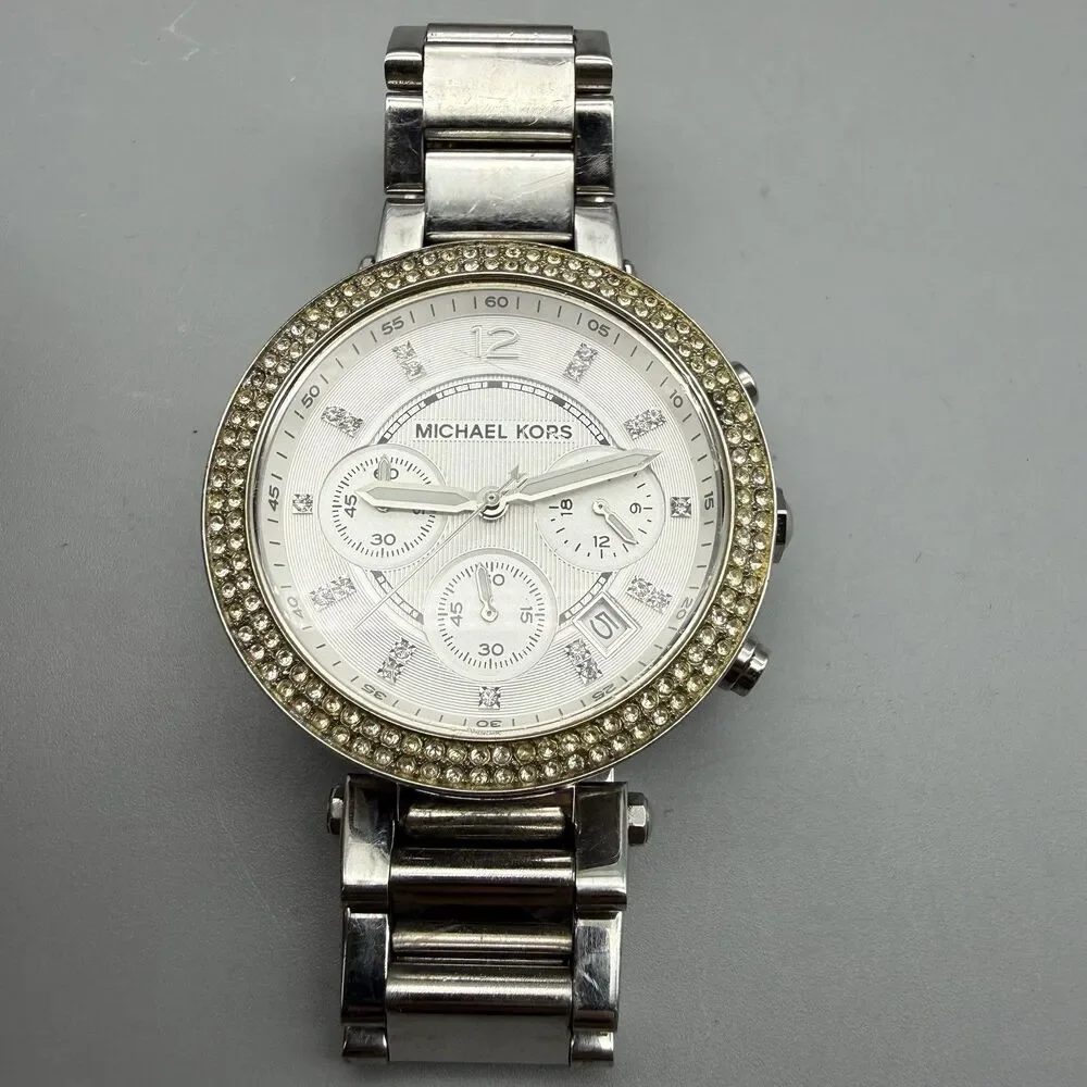 Michael Kors Women's Watch MK-5352 Silver Tone 10 ATM w/ Extra Links And Pin